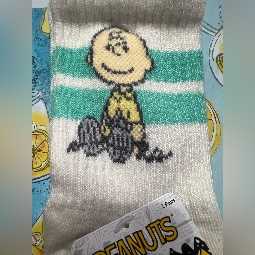 NWT-Peanuts, Women’s 2 Pair Mid-Crew Socks